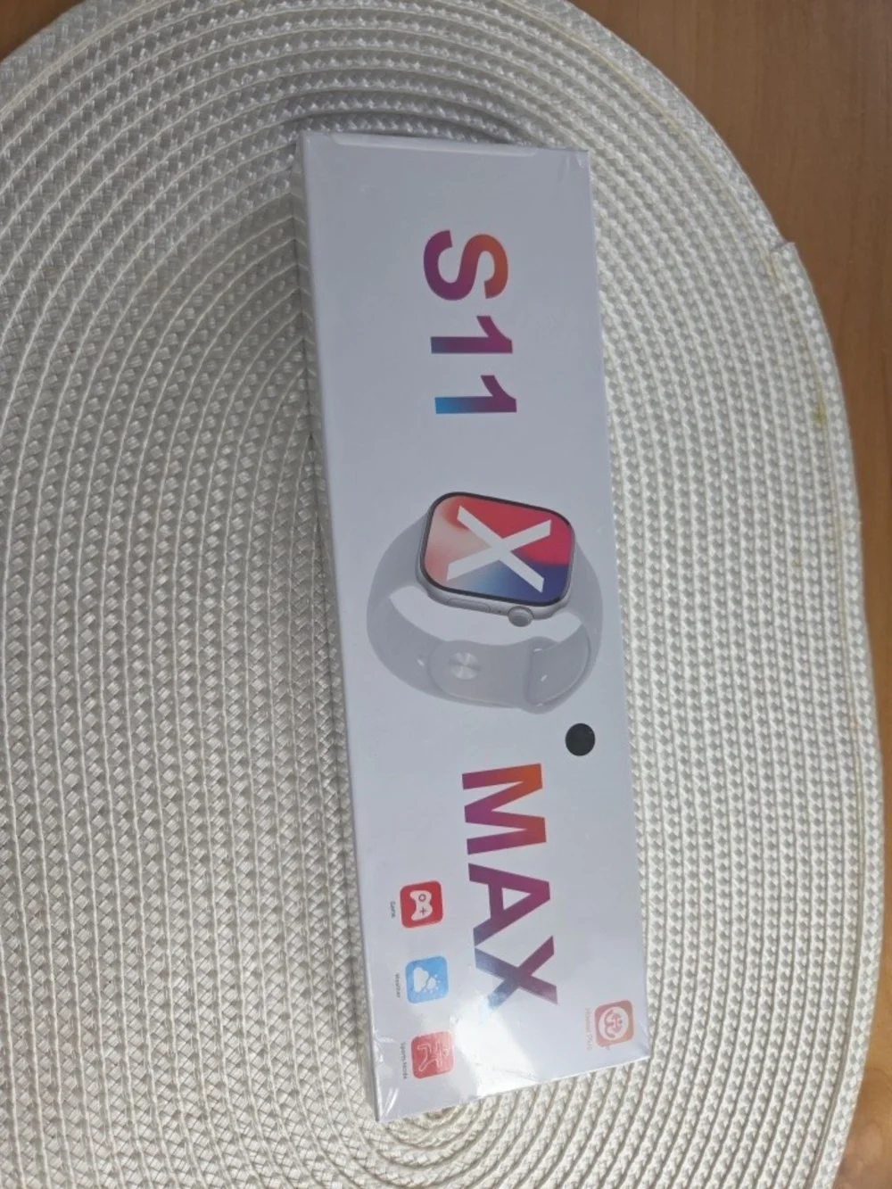 S11 Max Smartwatch - White